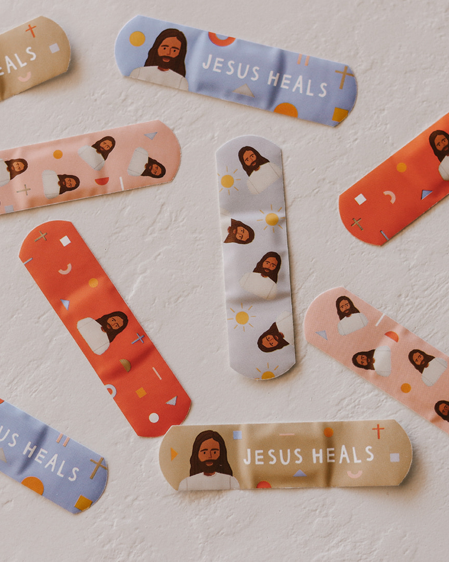 be a heart | Jezus heelt pleisterdoosje