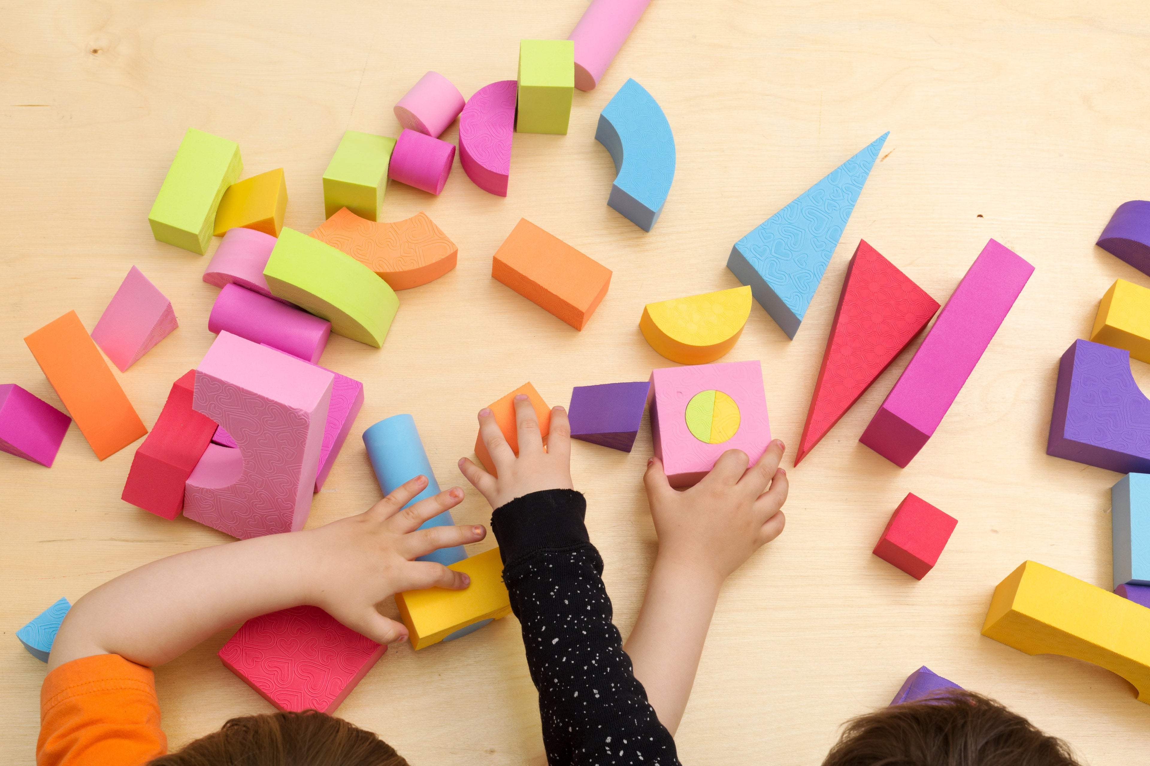 Is al het houten speelgoed Montessori?