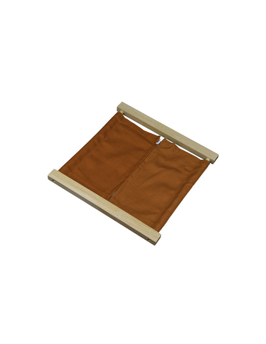 moyo montessori | montessori ritsframe